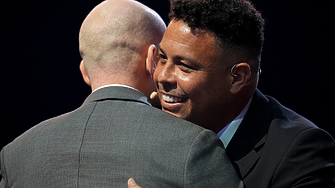 Бразилската футболна легенда Роналдо Назарио де Лима официално обяви кандидатурата