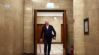 Преговорите с Алианса за права и свободи АПС или ДПС на