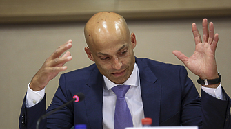 НАТО е отговорила незабавно на инцидента със скъсания подводен кабел