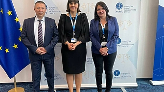 Лаура Кьовеши е поискала спешно да се назначи охрана на