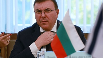 Всички електронни цигари без никотин или със вредят