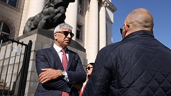 Висшият адвокатски съвет призовава Прокуратурата на РБ да преустанови незабавно