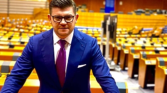 Консултантът на Калин Джорджеску Антон Писароглу обяви своята кандидатура за