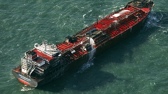 Британската полиция арестува мъж във връзка със сблъсъка вчера на два кораба