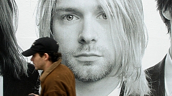 На 8 април 1994 г тялото на 27 годишния Кърт Кобейн