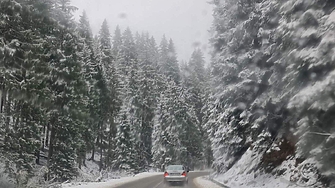 Причината за времето навън е мощно нахлуване на студен въздух