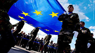 През 2023 г общите държавни разходи за отбрана на страните