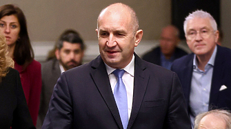 Президентът Румен Радев изрази тревога че не е ясно кой