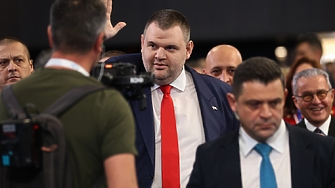 Решаването на съдебния казус с не изключването на Делян Пеевски като
