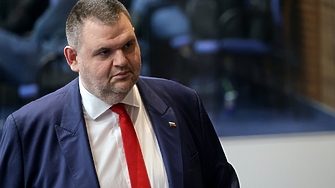 Днес сутринта лидерът на ДПС Ново начало Делян Пеевски