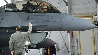 Скоро след като беше съобщено че първият F 16 Block 70