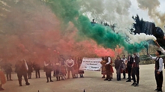 50 лева е глобата за абитуриент при подаване от прозорците