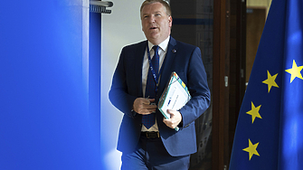 16 страни членки на ЕС сред които Франция и Германия