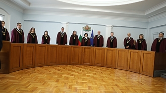 Конституционният съд образува дело по искането на президента Румен Радев