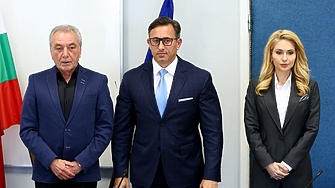 Комисията за защита на конкуренцията Комисията за защита на потребителите