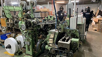 Разкрита е високотехнологична нелегална цигарена фабрика под земята край хасковското