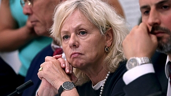 Дясното правителство на Израел гласува решение да освободи от длъжност