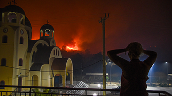 Сложна е пожарната обстановка в цяла Гърция предупреждават от Гражданска