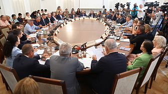 Изискването на Делян Пеевски за спешно свикване на комисията по