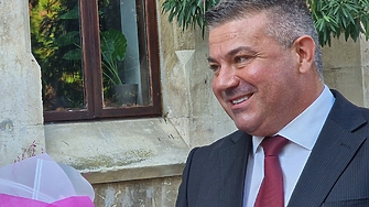 Областният управител на Разград Владимир Димитров не знаел че е