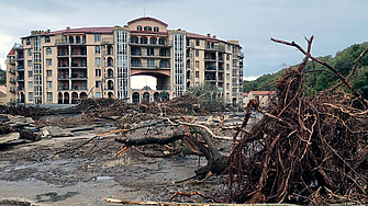 Щетите причинени от силни бури и наводнения са се увеличили