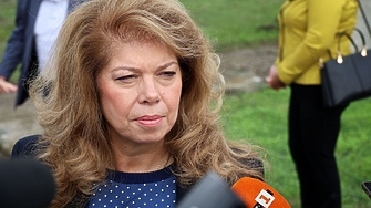 Решението за бъдещето на рафинерията Лукойл е от национално значение