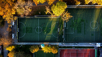 В началото сме на сух период с относително по високи температури