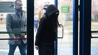 Съдия Велизар Костадинов от Софийския Районен съд чете тази вечер