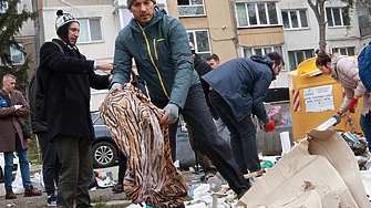 Кметът на София Васил Терзиев реши да даде личен пример