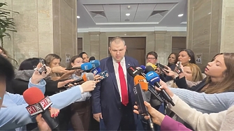 Народното събрание на изпроводяк реши да ограничи секциите извън ЕС
