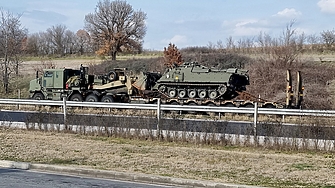 Военнослужещи и военна техника от въоръжените сили на САЩ ще