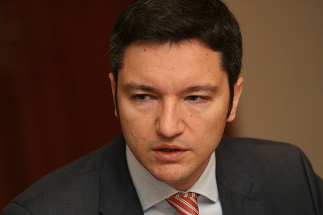 БСП е готова да ревизира участието си в правителството ако