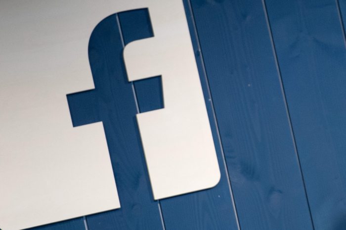 Meta изглежда се отказва частично от промяната на правилата си