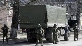 2000 руски военнослужещи се изсипаха в Крим 