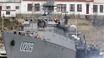 Руски кораби блокират украински край Севастопол