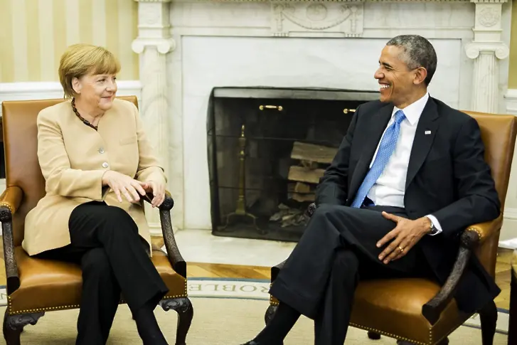 Обама и Меркел плашат Русия с по-сурови санкции (обновена)