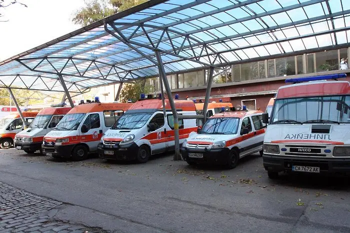Москов договори полицаи да пазят линейките от нападения