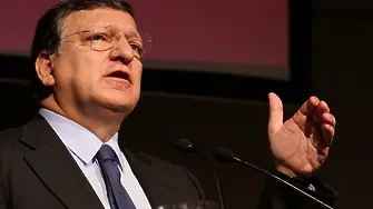 Брюксел иска от Барозу пояснения за новата му работа