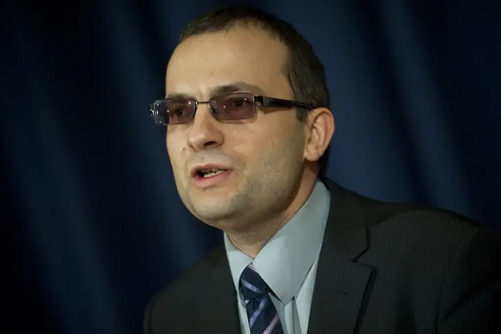 Мартин Димитров: БЕХ е изтеглил 200 млн. заем за спрения 