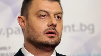 Бареков обещавал кебапчета на циганите, но след изборите 