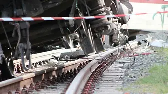 Крият истината за дерайлиралия влак! Машинистите не са самоубийци