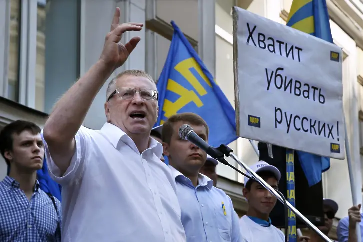 Украйна издирва Шойгу, Жириновски и Зюганов