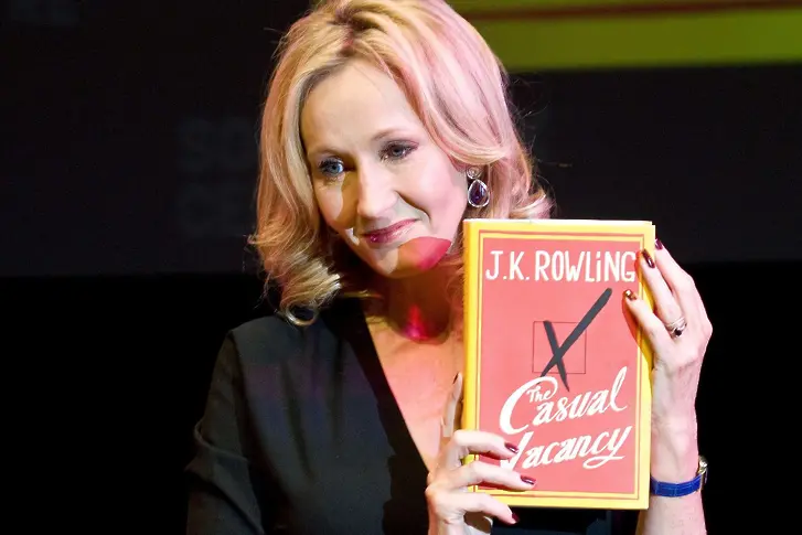 Джоан Роулинг дари с вълшебна пръчка оцеляло дете от касапница в Тексас