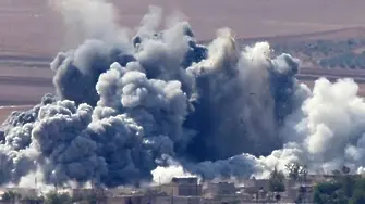 200 кюрди минаха през Турция, вече се бият в Кобане