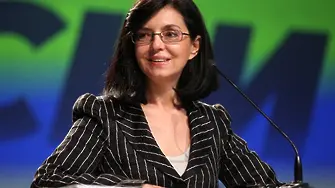 Меглена Кунева - партийната лидерка