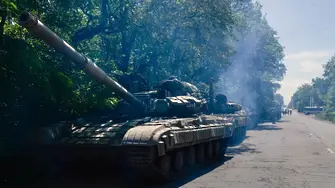 Киев: В Украйна нахлува колона от 32 танка и 16 артилерийски системи!