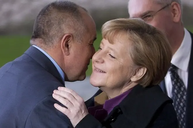 Борисов по покана на Меркел на 15 декември в Берлин