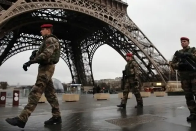 Франция предотврати атентат