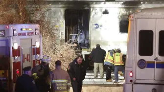 Влак влачи джип в Ню Йорк, 7 души гинат