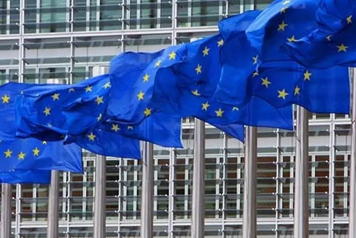 Еврокомисията предлага по-лесен достъп за учени имигранти